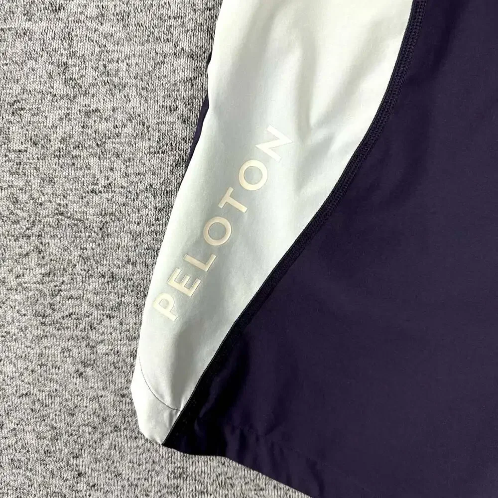Peloton Men's Size Large Purple Lined 7